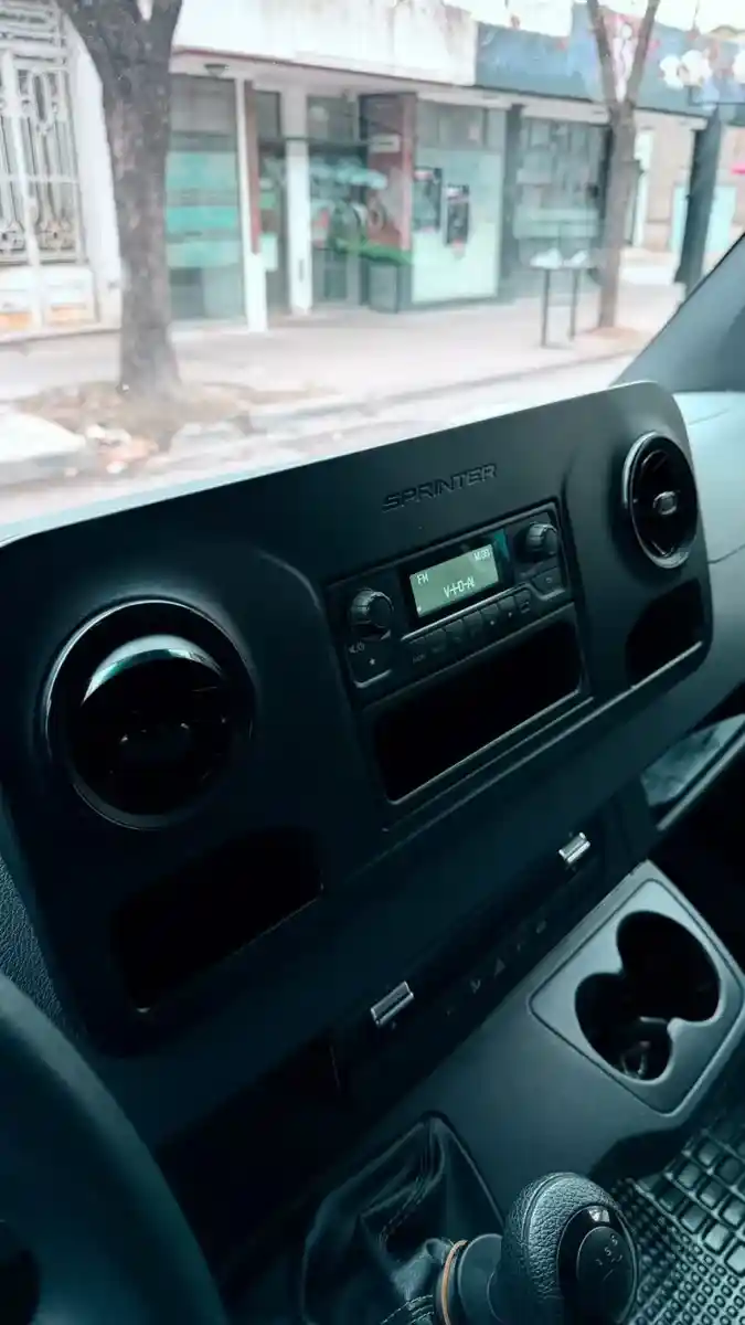 Mercedes-Benz Sprinter 311 Cdi Street Furgón 3250 2023 - foto 4