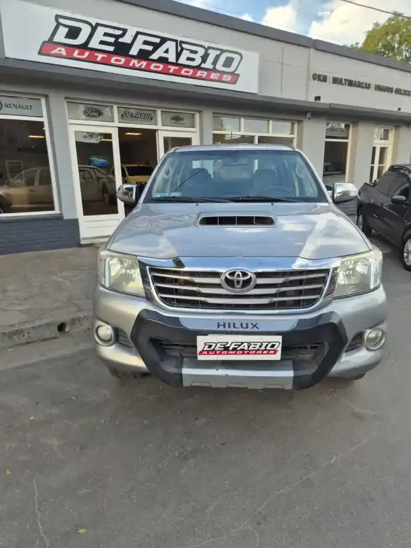 Toyota Hilux Pick-Up 3.0 Cd Srv 171Cv 4X4 - A3 2015 - foto 5