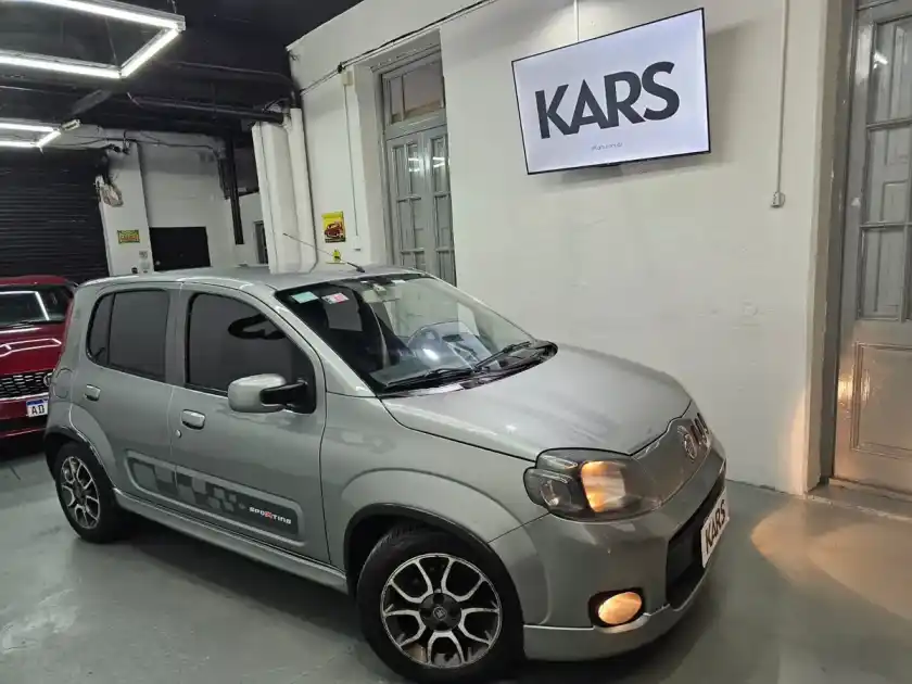 Fiat Uno 1.4 Sporting 2011 - foto 2