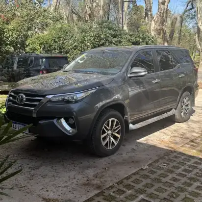 Toyota Sw4 2.8 Srx 177Cv 4X4 7As 2017 - foto 3