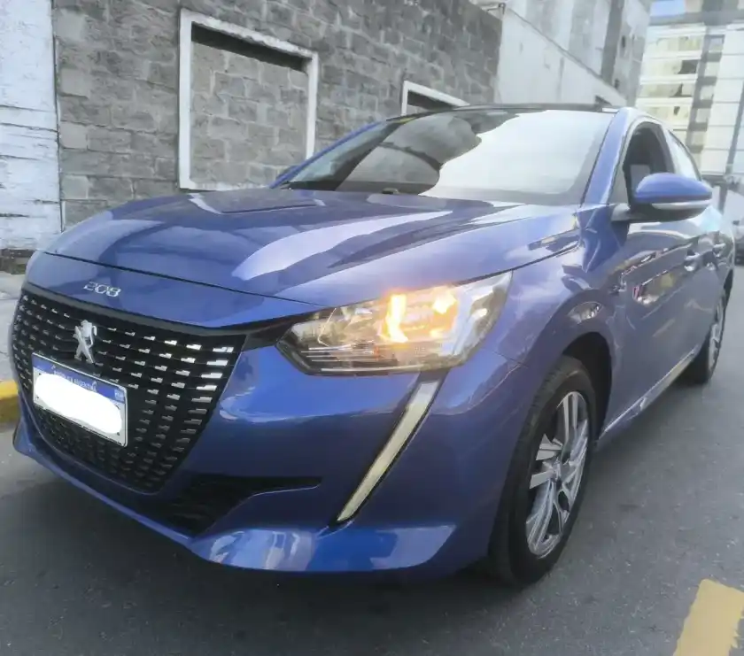 Peugeot 208 2022 - foto 1