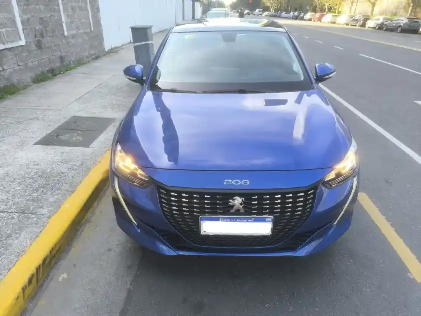 Peugeot 208 1.6 Allure Tiptronic 2022 - foto 2