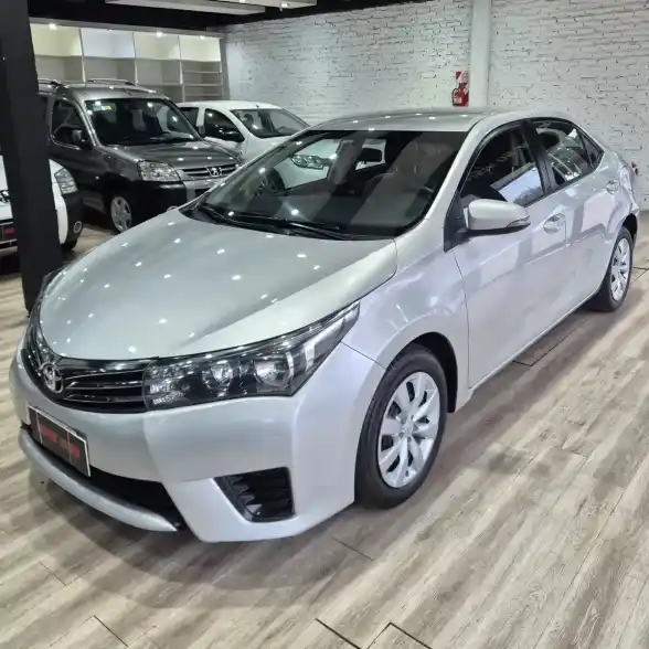 Toyota Corolla 2016 - foto 1