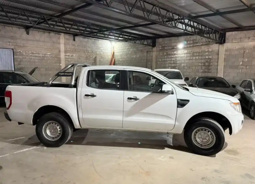 Ford Ranger 2.5 Cd 4X2 Xl Ivct 166Cv 2013 - foto 4