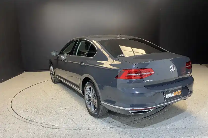 Volkswagen Passat 2.0 Tsi Highline 220Cv Dsg 2017 - foto 5