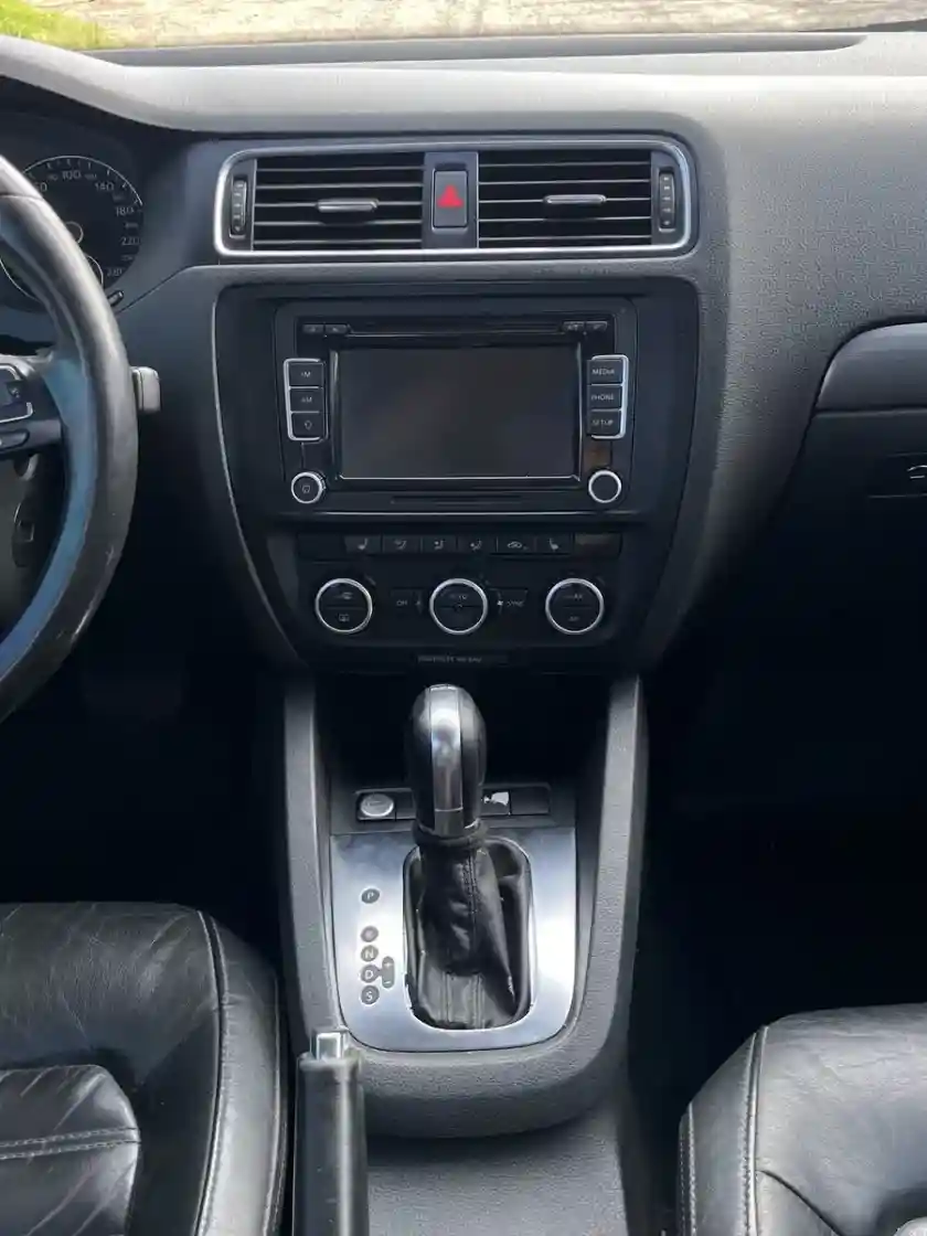 Volkswagen Vento 2.0 Sportline Tsi 200Cv Dsg 2014 - foto 4