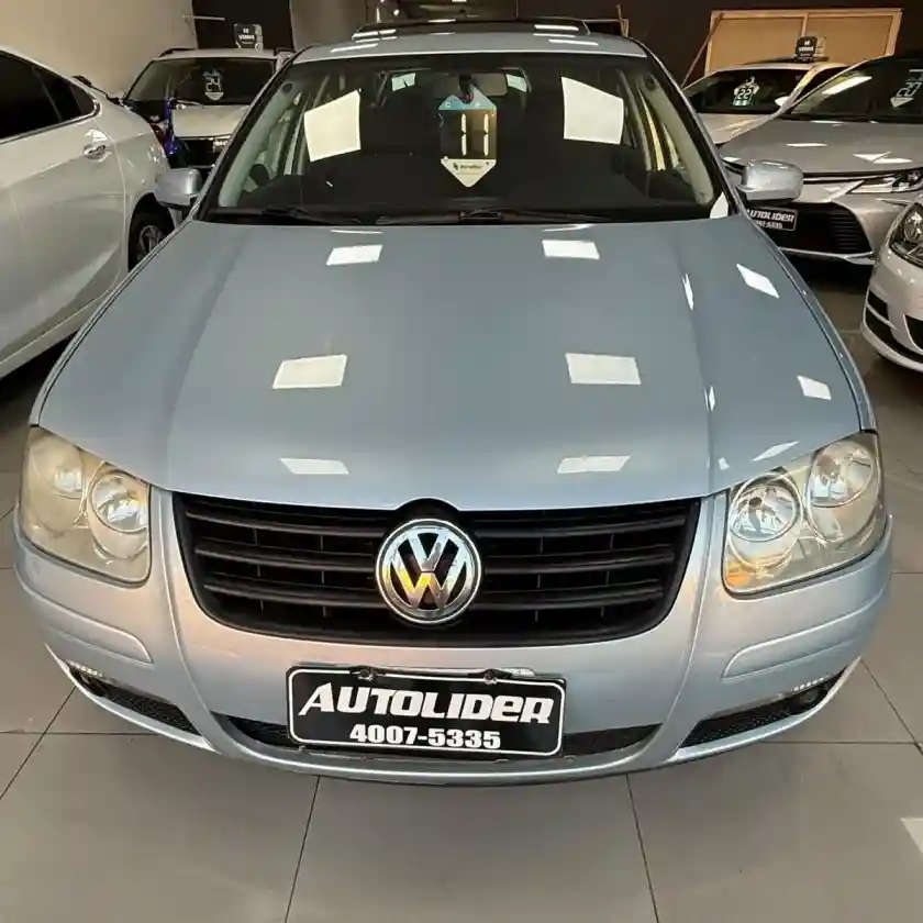 Volkswagen Bora 1.8 Highline T 180Cv 2011 - foto 2