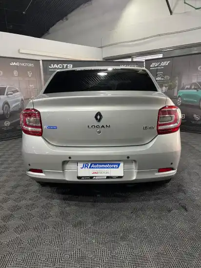 Renault Logan 1.6 Privilege 105Cv 2016 - foto 5