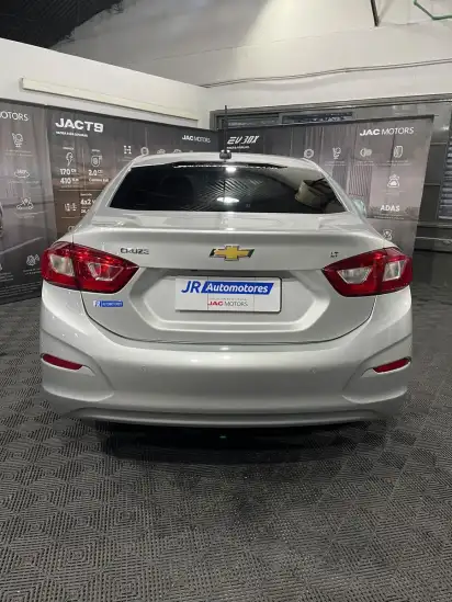 Chevrolet Cruze 1.4 Lt Mt Sedan 2022 - foto 5