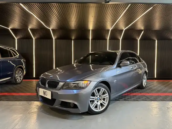 BMW Serie 3 2010 - foto 1