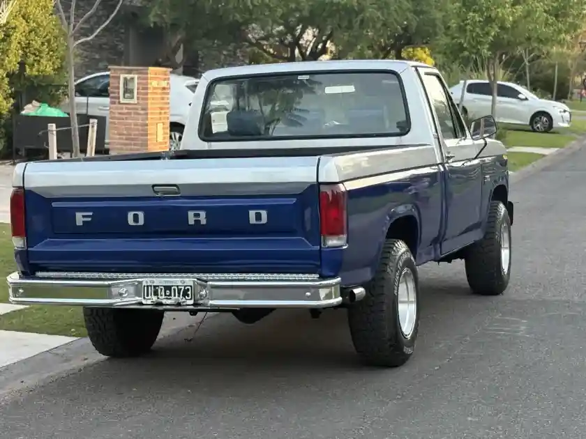 Ford F-100 4.2 V8 1981 - foto 3