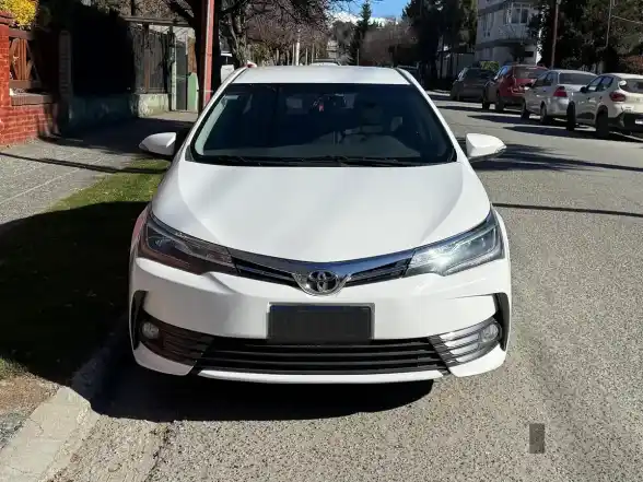 Toyota Corolla 1.8 Xei Mt 140Cv 2018 - foto 2