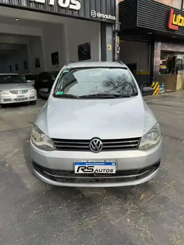 Volkswagen Suran 1.6 Trendline 11B 2011 - foto 4