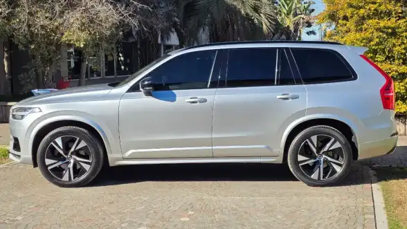 Volvo Xc90 2.0 T6 R-Desing At8 Awd 2020 - foto 4