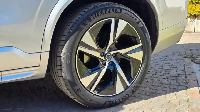 Volvo Xc90 2.0 T6 R-Desing At8 Awd 2020 - foto 5