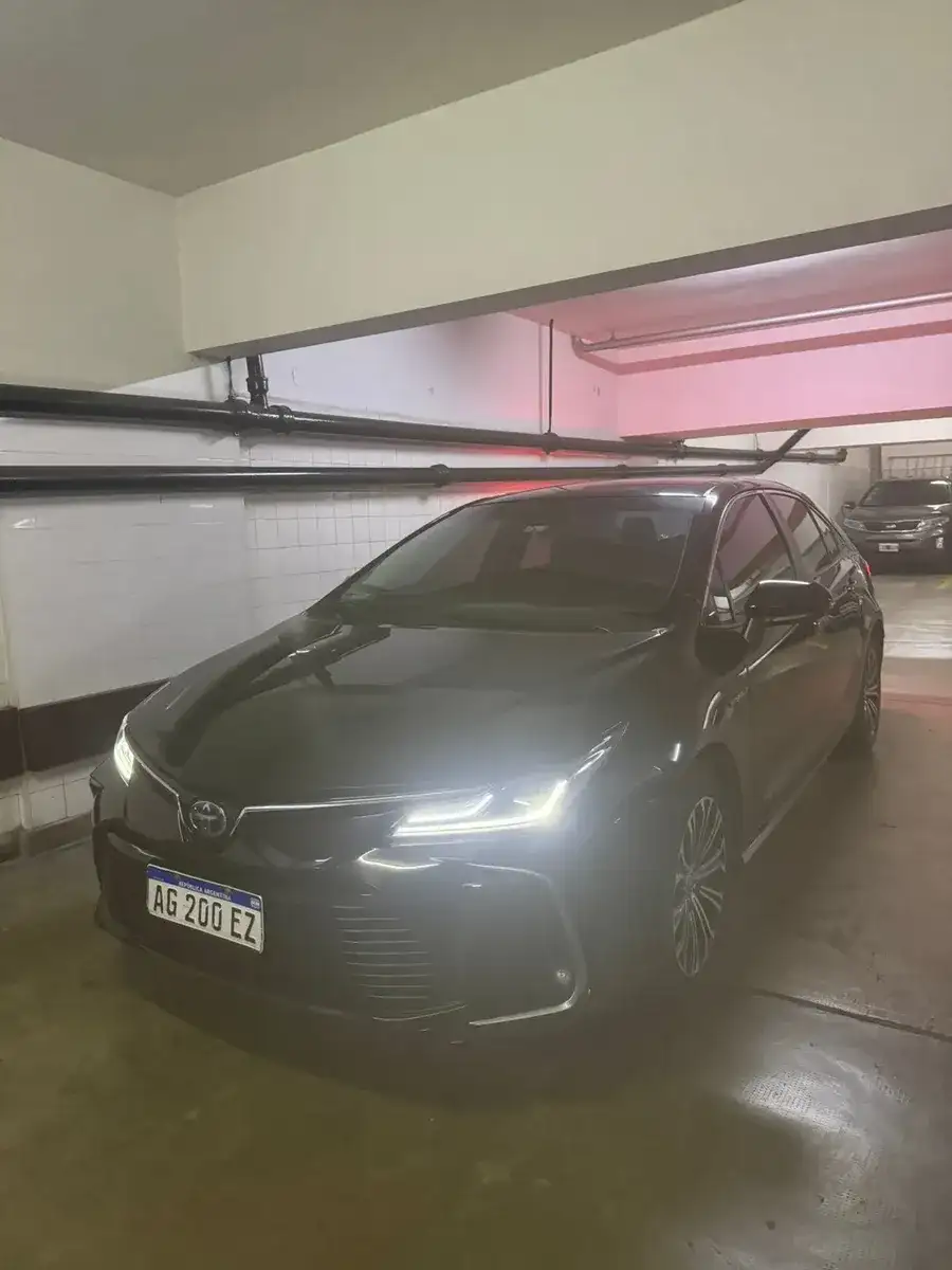 Toyota Corolla 1.8 Se-G Cvt 140Cv 2023 - foto 2
