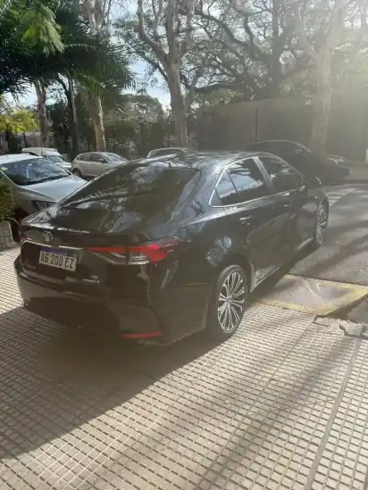 Toyota Corolla 1.8 Se-G Cvt 140Cv 2023 - foto 4