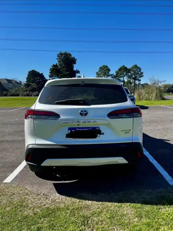 Toyota Corolla Cross Híbrida 2022 - foto 3