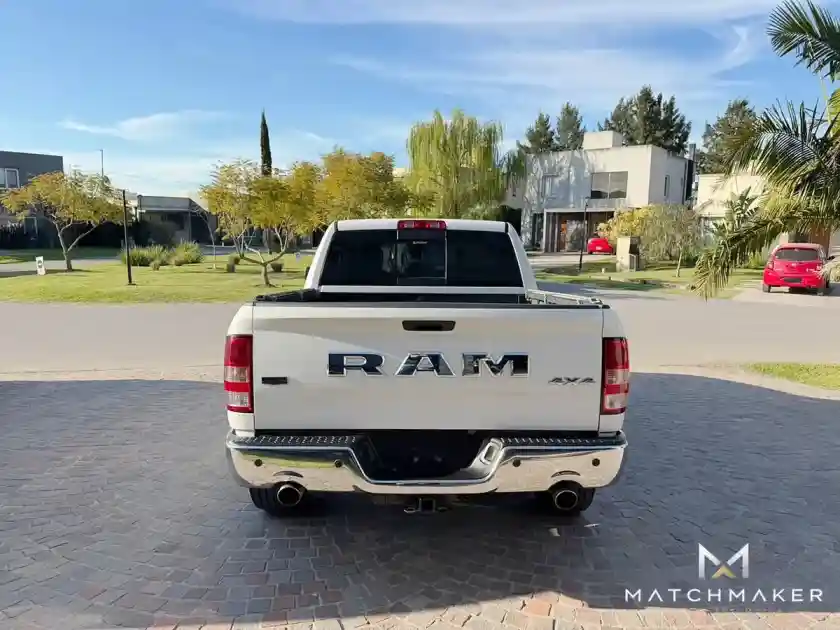 Ram 1500 5.7 Laramie Atx V8 2022 - foto 4