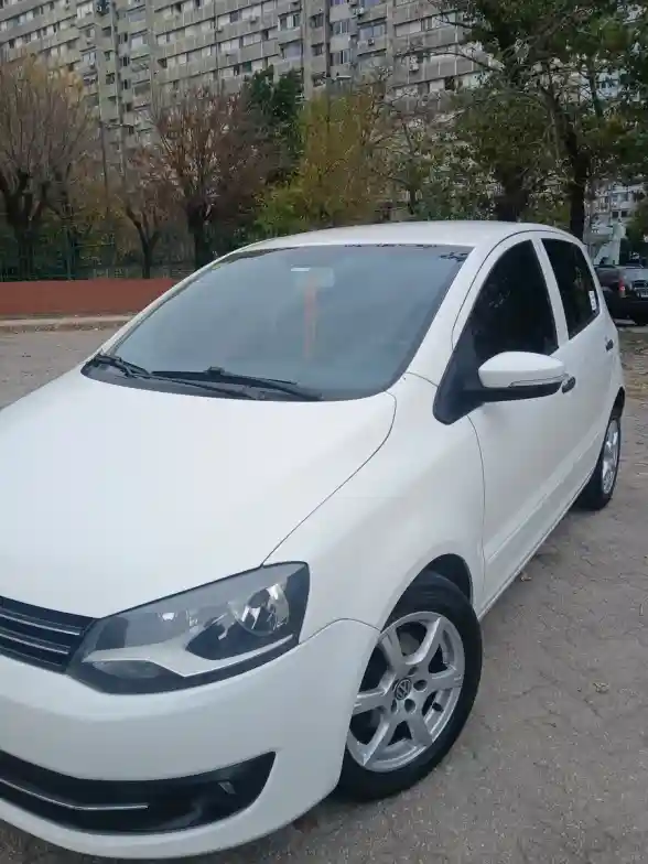 Volkswagen Fox 2013 - foto 1