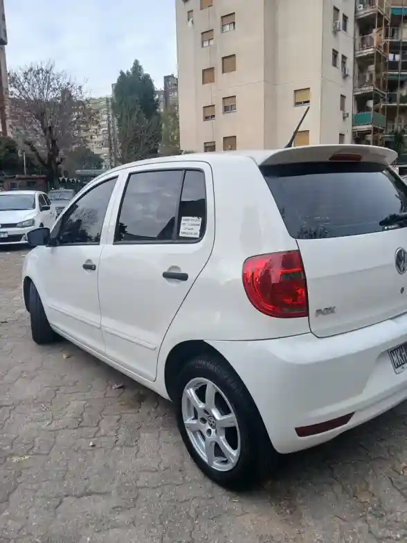 Volkswagen Fox 1.6 Highline 2013 - foto 5