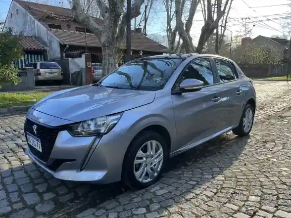 Peugeot 208 1.6 Allure Pack Tiptronic 2023 - foto 3