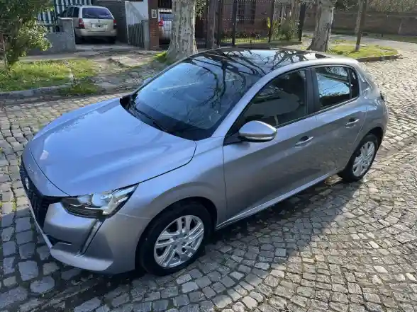 Peugeot 208 1.6 Allure Pack Tiptronic 2023 - foto 4
