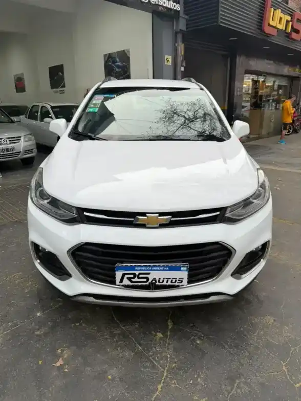 Chevrolet Tracker 1.8 Ltz Fwd Mt 140Cv 2017 - foto 4