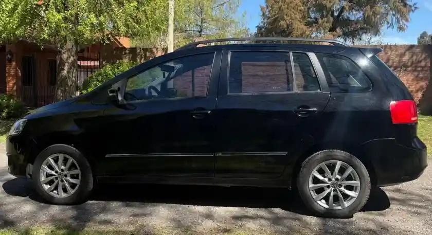 Volkswagen Suran 1.6 Comfortline 101Cv 2013 - foto 5