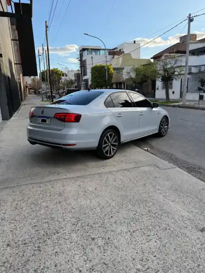 Volkswagen Vento 2.0 Tsi Gli 211Cv App Connect + Nav Dsg 2018 - foto 2
