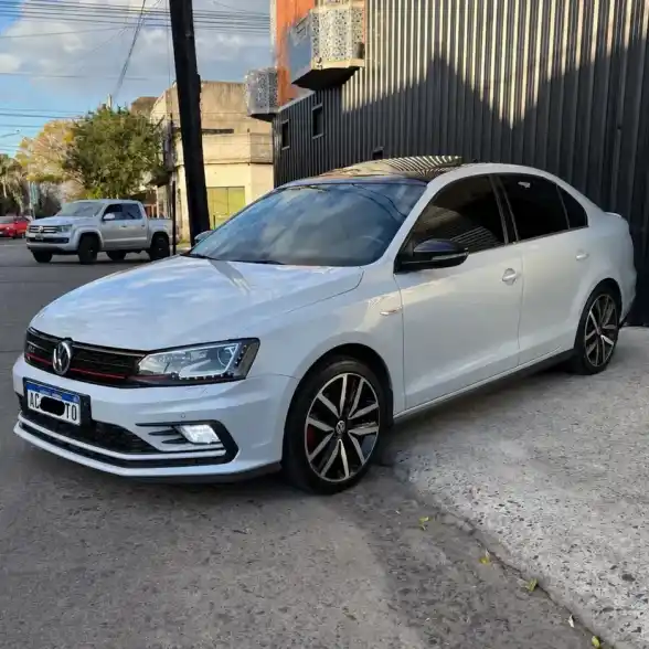 Volkswagen Vento 2.0 Tsi Gli 211Cv App Connect + Nav Dsg 2018 - foto 3