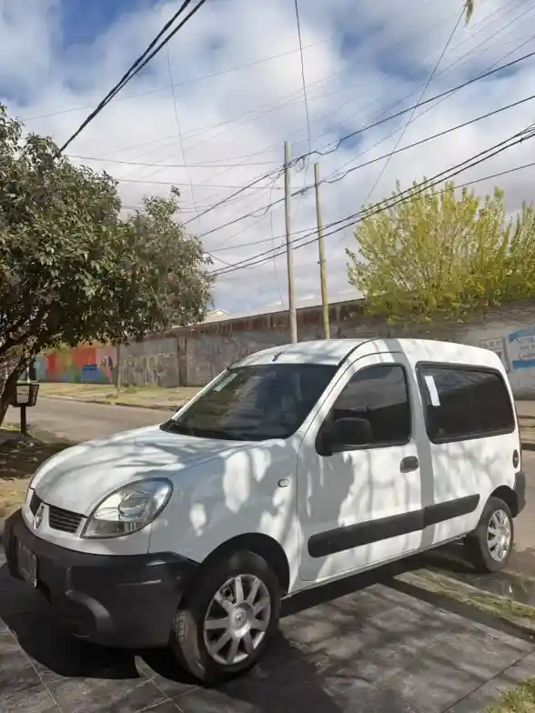 Renault Kangoo 2011 - foto 1