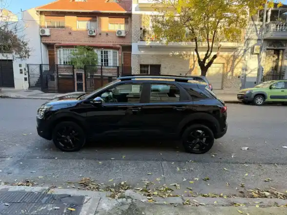 Citroën C4 Cactus 1.6 Vti 115 Feel Pack Plus At6 2022 - foto 3