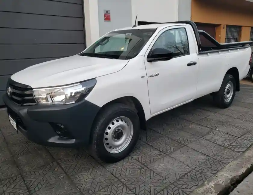 Toyota Hilux 2.4 Cs Dx 150Cv 4X2 2021 - foto 2