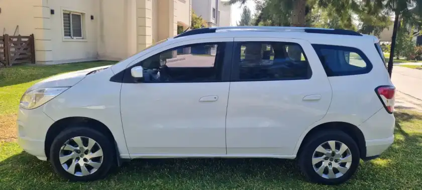 Chevrolet Spin 1.8 Lt 5As 105Cv 2015 - foto 5