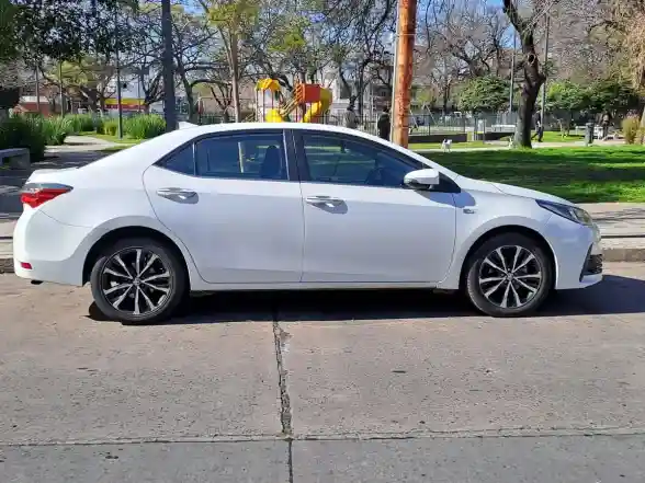 Toyota Corolla 1.8 Se-G Cvt 140Cv 2018 - foto 4