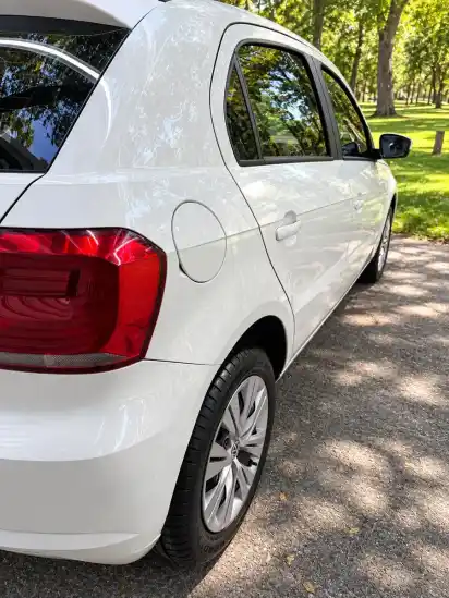 Volkswagen Gol Trend 1.6 Trendline 101Cv 2021 - foto 2
