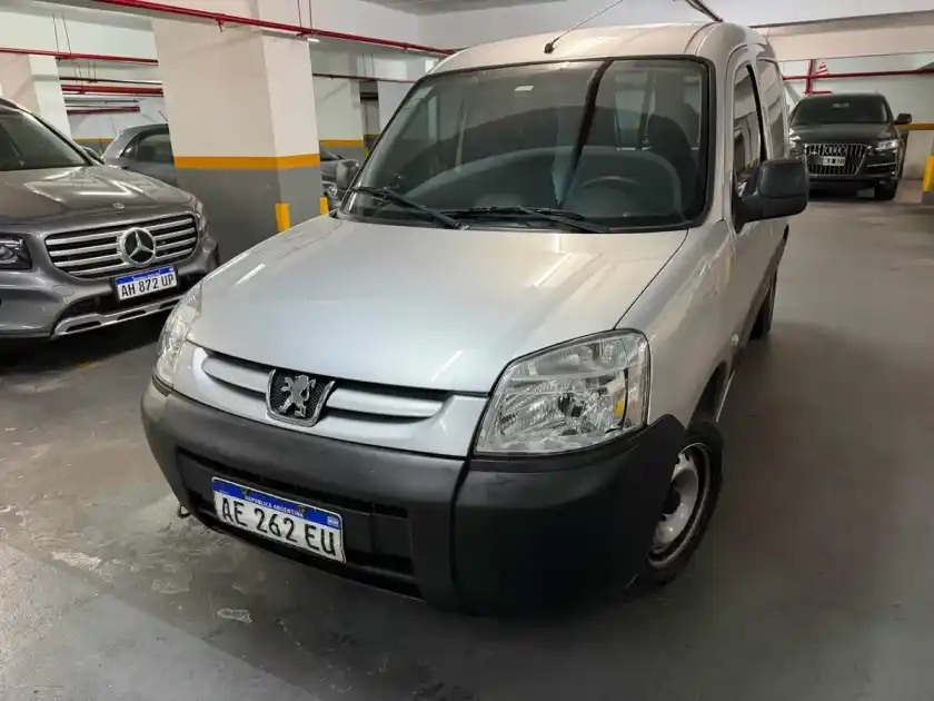 Peugeot Partner 1.6 Hdi Furgon Confort 92 2020 - foto 1