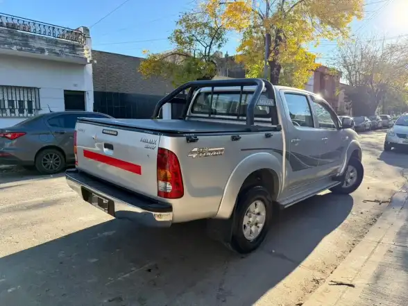 Toyota Hilux Pick-Up 3.0 I Srv Cab Doble 4X4 (2009) 2008 - foto 5