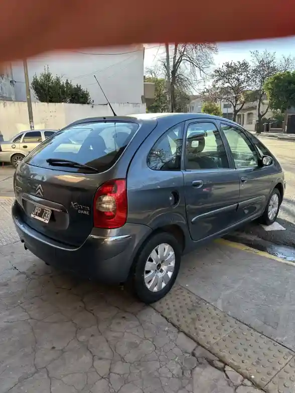 Citroën Xsara Picasso 2.0 Fase2 Hdi Exclusive 2011 - foto 4