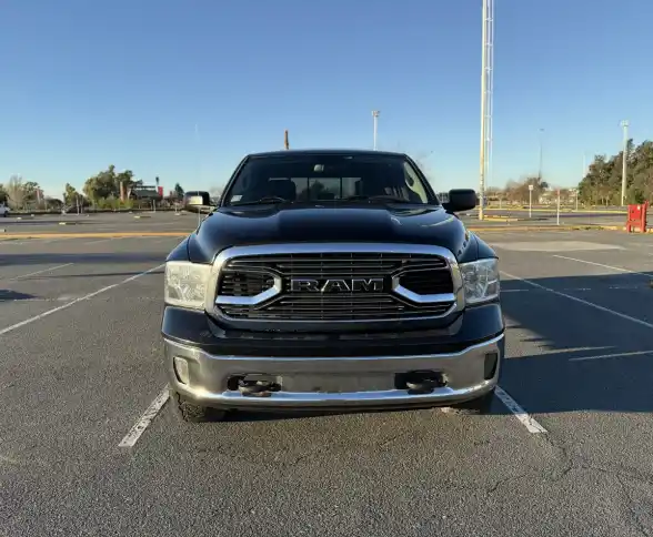 Ram 1500 5.7 Laramie Atx V8 2017 - foto 5