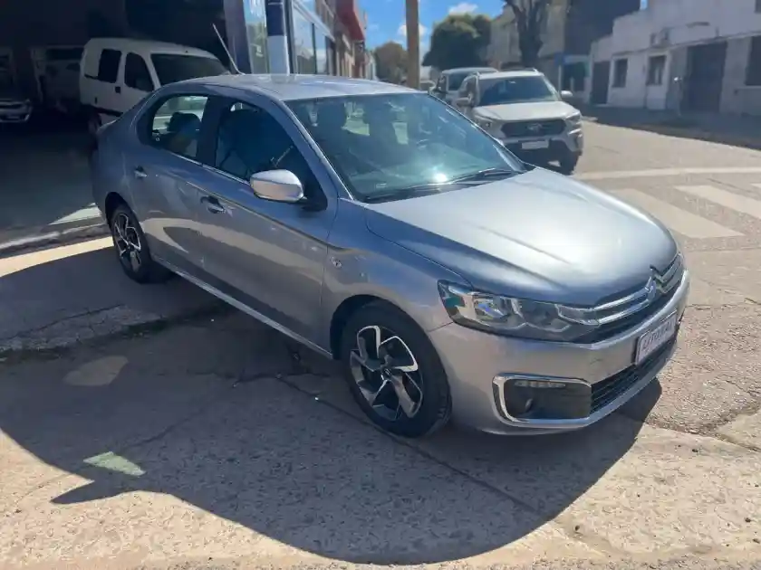Citroën C-Elysée 1.6 Feel Hdi 92 2018 - foto 2