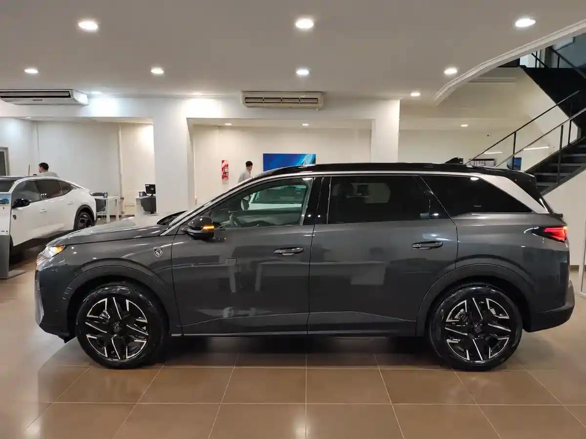 Peugeot 5008 1.6 Thp Gt 180Cv At 2024 - foto 5