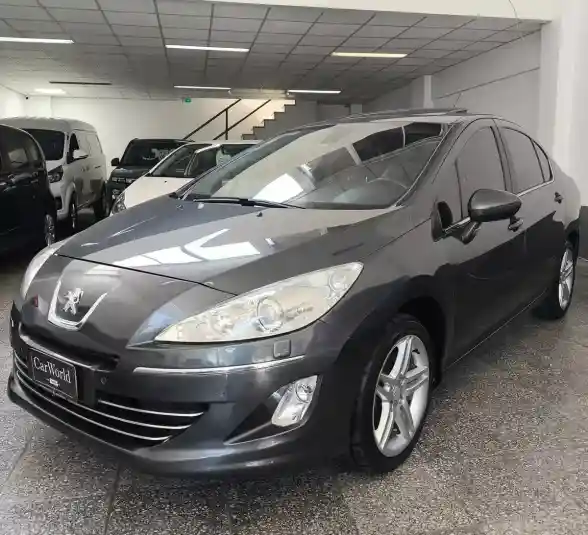 Peugeot 408 2015 - foto 1