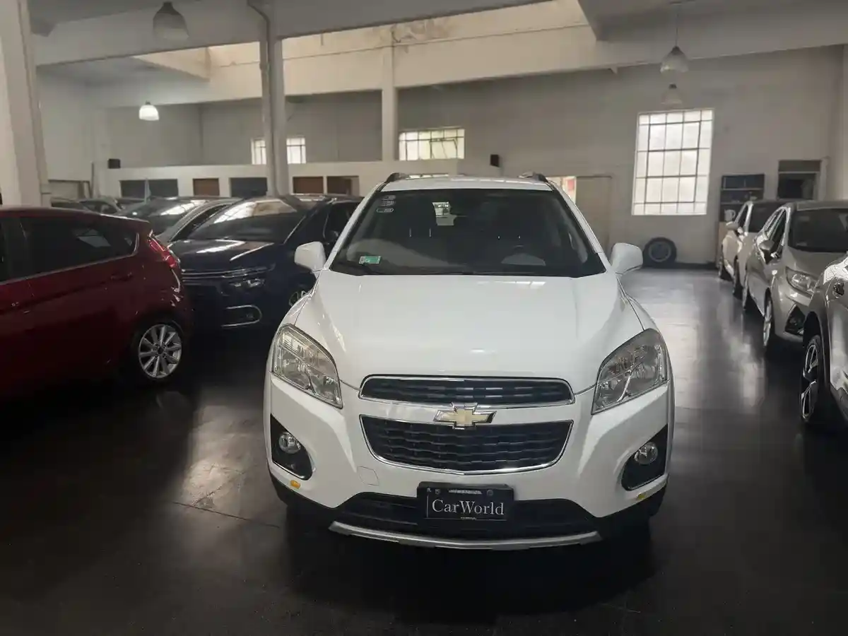 Chevrolet Tracker 1.8 Ltz Fwd Mt 140Cv 2015 - foto 2