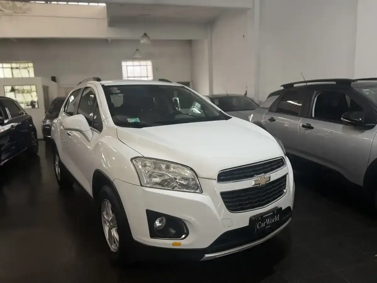 Chevrolet Tracker 1.8 Ltz Fwd Mt 140Cv 2015 - foto 3