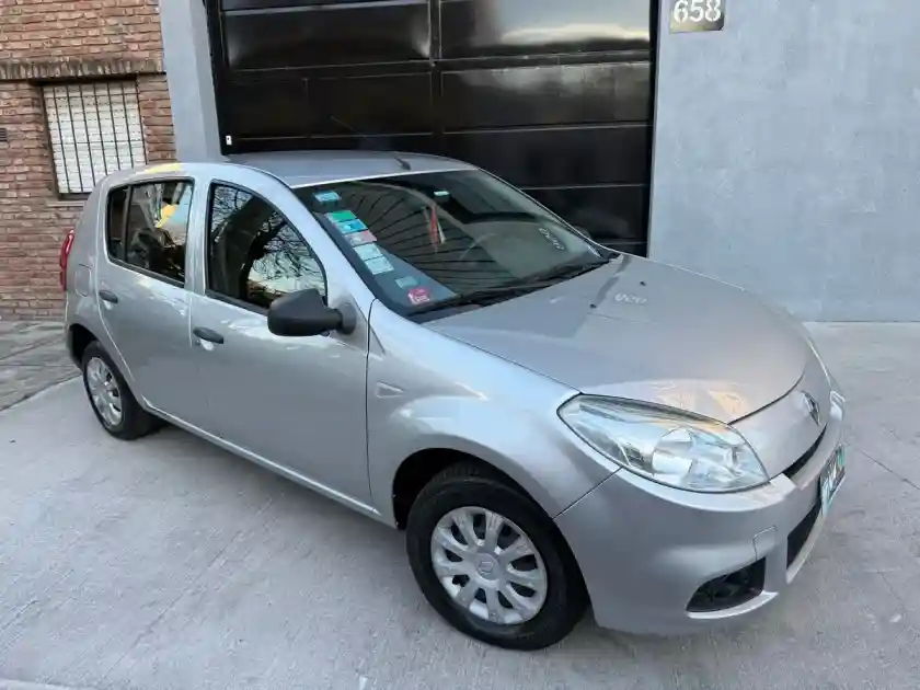 Renault Sandero 1.6 Pack 90Cv 2012 - foto 2