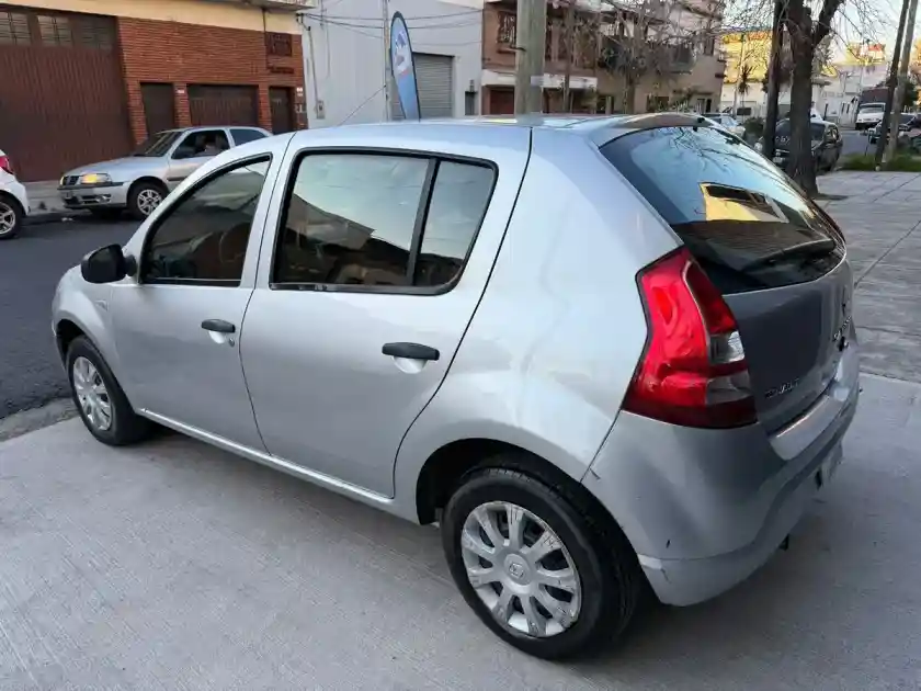 Renault Sandero 1.6 Pack 90Cv 2012 - foto 4