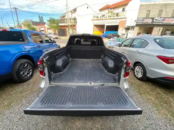 Chevrolet Montana 1.8 Ls Aa+Dir 2019 - foto 4
