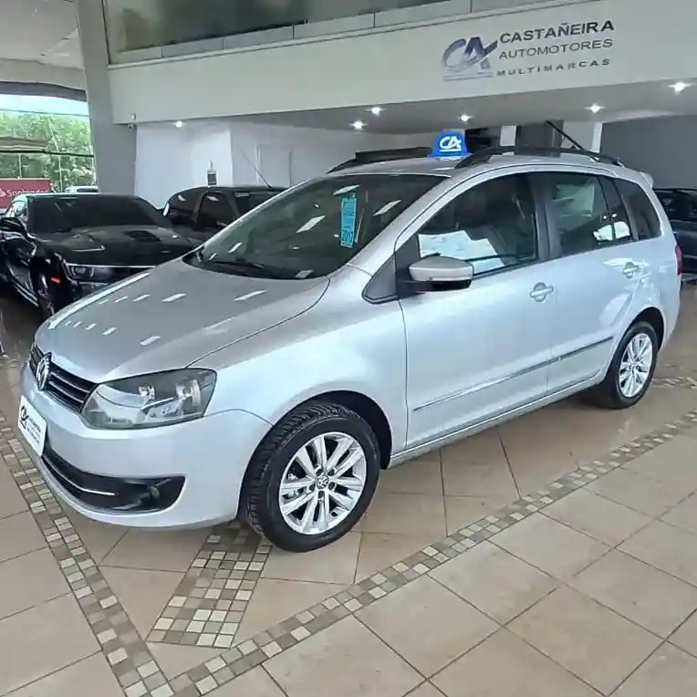 Volkswagen Suran 2012 - foto 1